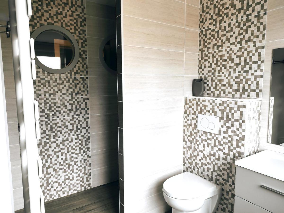Le 6, Appartement 5 Etoiles A Moins De 100M Du Bord Du Lac De ジェラールメ エクステリア 写真